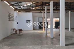 AREA BERKEMBANG! Gudang Disewakan Kawasan Cakung, Luas 1000m2m², Siap Operasional AREA BERKEMBANG! Gudang Disewakan Kawasan Cakung, Luas 1000m2m², Siap Operasional