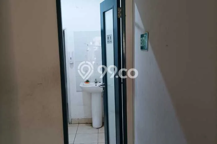 Unit Ruko disewakan di Gambir Jakarta Pusat dengan LT 137m2 / LB 450m2 Unit Ruko disewakan di Gambir Jakarta Pusat dengan LT 137m2 / LB 450m2