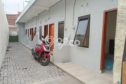 Dijual Kost di Wiyung, Surabaya, 6 KT, 6 KM, Luas 138m2 Dijual Kost di Wiyung, Surabaya, 6 KT, 6 KM, Luas 138m2