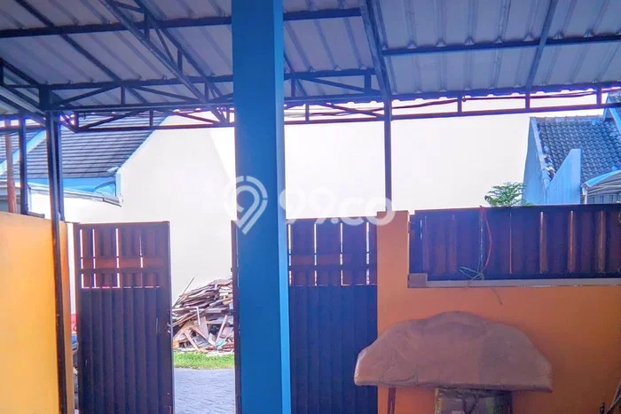 Rumah Strategis Minimalis Lb 100m2 di Rungkut, Surabaya Rumah Strategis Minimalis Lb 100m2 di Rungkut, Surabaya