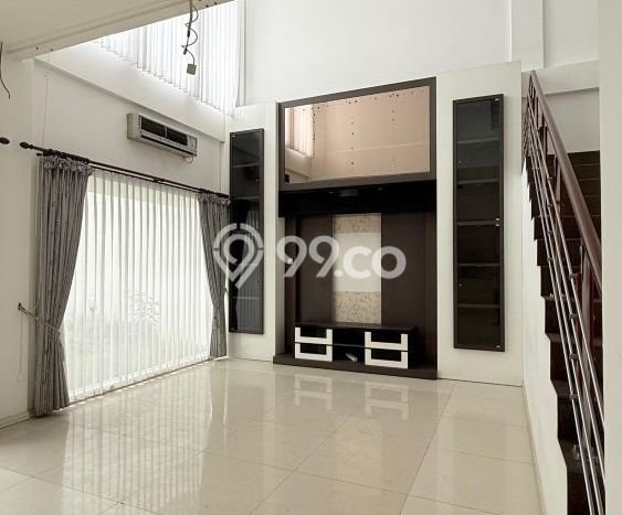 Dijual Hunian Mewah dengan Fasilitas Sekitar Lengkap di Sukolilo, Surabaya Dijual Hunian Mewah dengan Fasilitas Sekitar Lengkap di Sukolilo, Surabaya