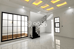 Siap Huni Hunian Elit 5 Kamar di Mulyorejo Dekat ke Mana Pun Siap Huni Hunian Elit 5 Kamar di Mulyorejo Dekat ke Mana Pun