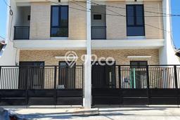 Rumah Modern area Rungkut, Surabaya, LT 87m2m² LB 120m2m² Rumah Modern area Rungkut, Surabaya, LT 87m2m² LB 120m2m²