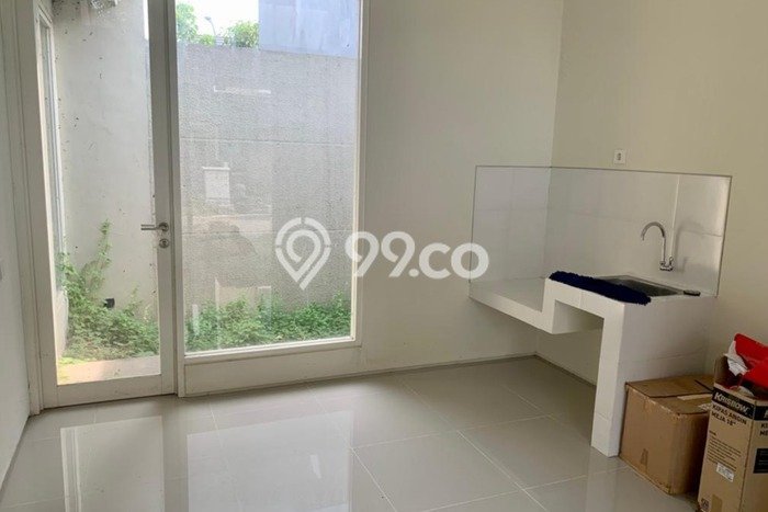 Rumah di Surabaya Kota, Area Asri, 2 KT Rumah di Surabaya Kota, Area Asri, 2 KT