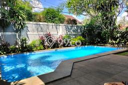 Rumah Kontrakan Jakarta Selatan LT 600m2 LB 600m2 Area Kemang Rumah Kontrakan Jakarta Selatan LT 600m2 LB 600m2 Area Kemang