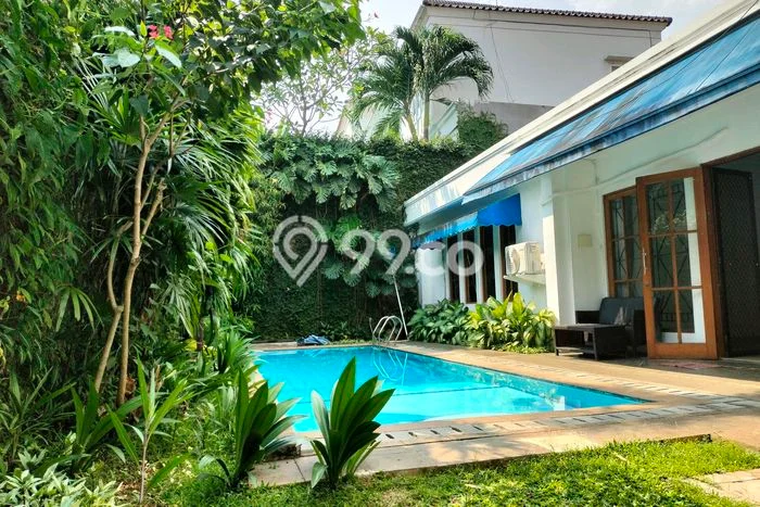 Sewa Rumah Harga Terjangkau di Kemang Jakarta Selatan Punya 5 Kamar Tidur Sewa Rumah Harga Terjangkau di Kemang Jakarta Selatan Punya 5 Kamar Tidur