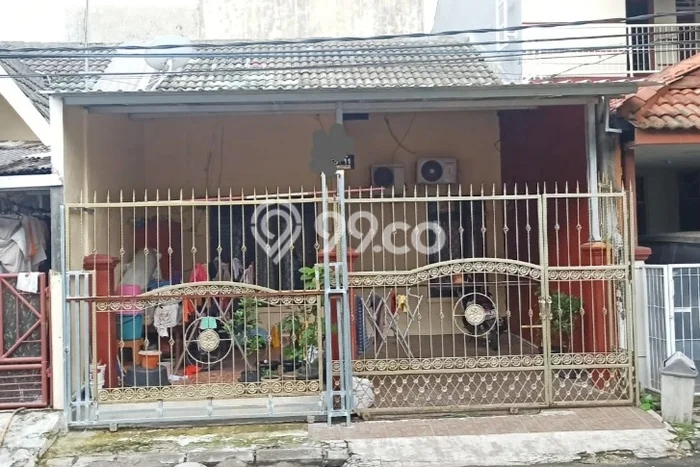 For Sale Hunian Rumah Terawat 2 Kamar di BSD Nusaloka, Tangerang For Sale Hunian Rumah Terawat 2 Kamar di BSD Nusaloka, Tangerang