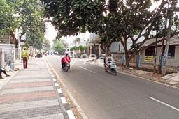 BISA UTK USAHA, Super Murah, Pinggir Jalan, Hitung Tanah, Area Komersil, Bisa Utk Resto, Cafe, Kost, Dll BISA UTK USAHA, Super Murah, Pinggir Jalan, Hitung Tanah, Area Komersil, Bisa Utk Resto, Cafe, Kost, Dll