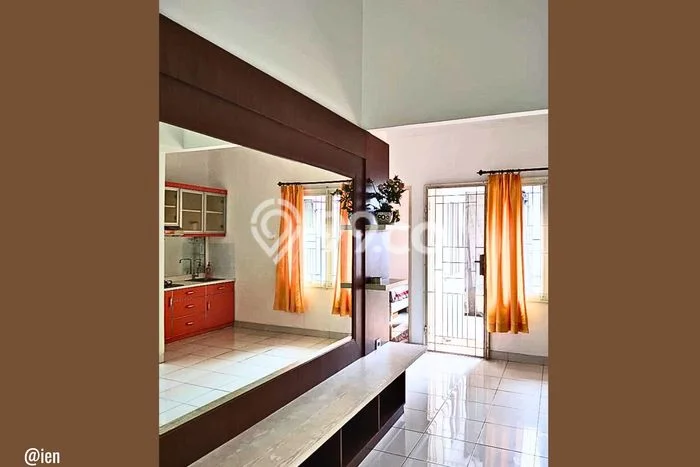 SPECIAL PRICE! Rumah di Cikarang, 1 KM, Dekat Pusat Kota, Luas 140m² Bangunan 55m² SPECIAL PRICE! Rumah di Cikarang, 1 KM, Dekat Pusat Kota, Luas 140m² Bangunan 55m²