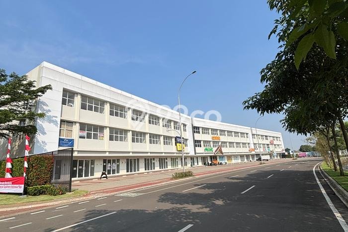 Ruko Dijual di BSD Tangerang Selatan dengan Luas Bangunan 212m2 Ruko Dijual di BSD Tangerang Selatan dengan Luas Bangunan 212m2