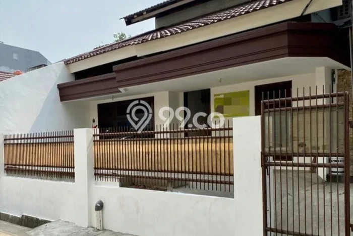 Kost Dijual Lokasi Grogol Petamburan, Jakarta Barat, Spesifikasi 8 Kamar Tidur dan Luas 198m2 Kost Dijual Lokasi Grogol Petamburan, Jakarta Barat, Spesifikasi 8 Kamar Tidur dan Luas 198m2