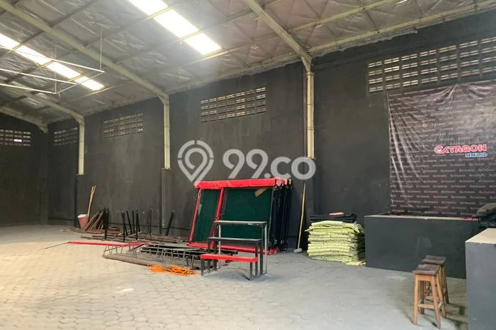 Ruko untuk disewa di Sewon punya LT 1800m2 & LB 650m2 harga sewa kompetitif Ruko untuk disewa di Sewon punya LT 1800m2 & LB 650m2 harga sewa kompetitif