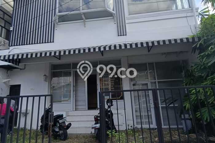 Rumah Eksklusif Siap Huni LT 160m2 di Depok, Sleman Rumah Eksklusif Siap Huni LT 160m2 di Depok, Sleman