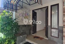 Jual Rumah Luas Megah Dengan View Cantik di Green Lake City, Jakarta Barat Jual Rumah Luas Megah Dengan View Cantik di Green Lake City, Jakarta Barat