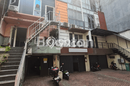 Unit Ruko Dijual di Tebet Jakarta Selatan Luas Tanah 160m2, Luas Bangunan 390m2 Unit Ruko Dijual di Tebet Jakarta Selatan Luas Tanah 160m2, Luas Bangunan 390m2