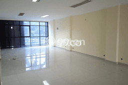 Ruko Disewa di Jakarta Pusat dengan LB 340m2 Area Komersial Ramai Ruko Disewa di Jakarta Pusat dengan LB 340m2 Area Komersial Ramai