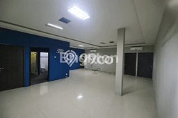 Disewakan Ruko di Pusat Kota Jakarta Selatan Ramai Strategis Disewakan Ruko di Pusat Kota Jakarta Selatan Ramai Strategis