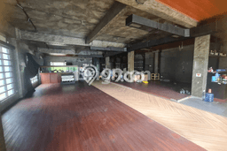 Rumah Kondisi Baik Disewakan di Gandaria, Jakarta Selatan LT 434m2, LB 832m2 Rumah Kondisi Baik Disewakan di Gandaria, Jakarta Selatan LT 434m2, LB 832m2