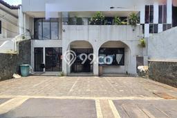 Komersial untuk Disewa di Pusat Jakarta Selatan Luas Bangunan 420m2 Komersial untuk Disewa di Pusat Jakarta Selatan Luas Bangunan 420m2