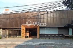 Unit Komersial disewakan di Kebayoran Baru Jakarta Selatan dengan LT 400m2 / LB 200m2 Unit Komersial disewakan di Kebayoran Baru Jakarta Selatan dengan LT 400m2 / LB 200m2