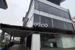 Ruko Disewa di Jakarta Selatan dengan LB 1067m2 Area Komersial Ramai Ruko Disewa di Jakarta Selatan dengan LB 1067m2 Area Komersial Ramai