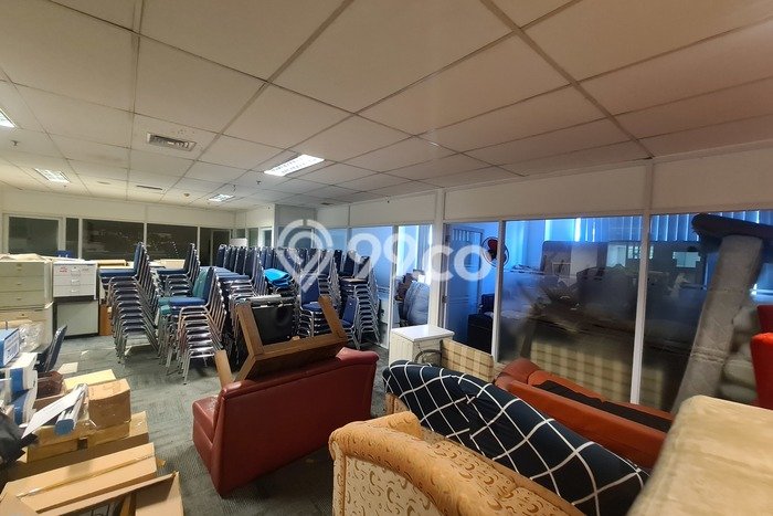 Unit Kantor Disewakan di Puri Indah di Area Ramai & Strategis Unit Kantor Disewakan di Puri Indah di Area Ramai & Strategis