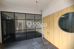 Disewakan Ruko di Kawasan Ramai Grogol Luas 672m2 Disewakan Ruko di Kawasan Ramai Grogol Luas 672m2