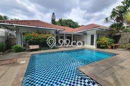 Hunian Modern Dikontrakkan 5 Kamar di Kebayoran Baru Bisa Nego Hunian Modern Dikontrakkan 5 Kamar di Kebayoran Baru Bisa Nego