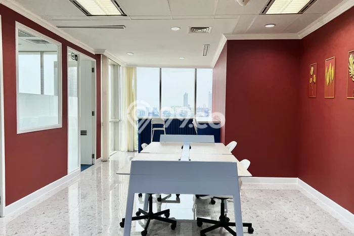 Unit Kantor Disewakan di Sudirman di Area Ramai & Strategis Unit Kantor Disewakan di Sudirman di Area Ramai & Strategis