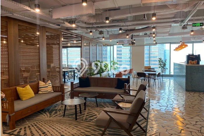 Unit Kantor Disewakan di Sudirman di Area Ramai & Strategis Unit Kantor Disewakan di Sudirman di Area Ramai & Strategis
