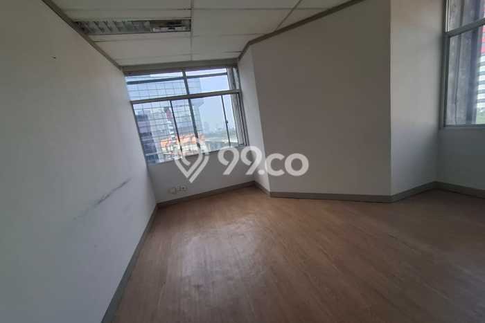 Kantor Disewa di Jakarta Selatan dengan LB 246m2 Area Komersial Ramai Kantor Disewa di Jakarta Selatan dengan LB 246m2 Area Komersial Ramai