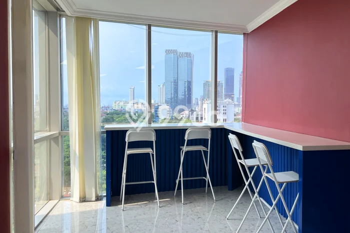 Unit Kantor Disewakan di Sudirman di Area Ramai & Strategis Unit Kantor Disewakan di Sudirman di Area Ramai & Strategis