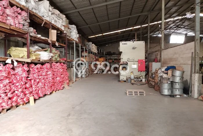 Gudang disewakan lokasi strategis Ngaliyan Semarang 3000m2 Gudang disewakan lokasi strategis Ngaliyan Semarang 3000m2