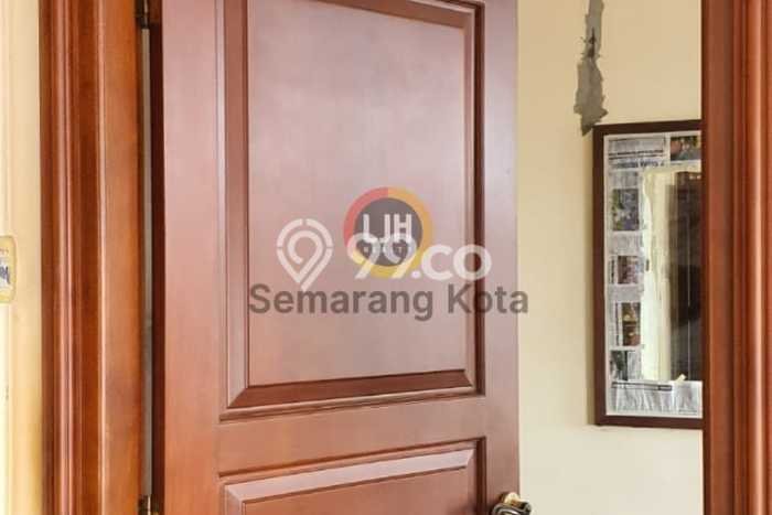 Disewakan Hunian Konsep Modern di Candisari Semarang dengan 6 Kamar Disewakan Hunian Konsep Modern di Candisari Semarang dengan 6 Kamar