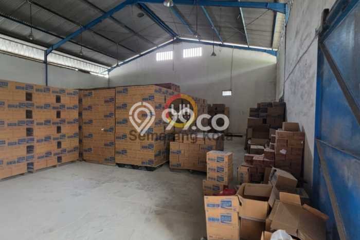 Gudang Dijual di Banyumanik Semarang dengan Luas Bangunan 1500m2 Gudang Dijual di Banyumanik Semarang dengan Luas Bangunan 1500m2