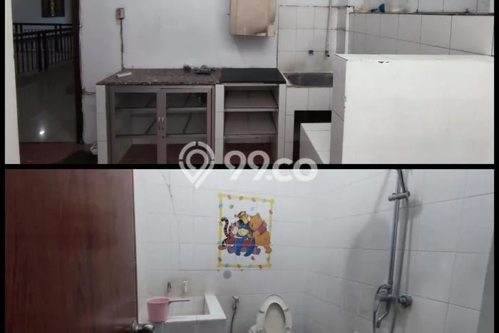 Lokasi strategis! Rumah siap pakai dikontrakkan di Semarang Tengah LB 550m2 Lokasi strategis! Rumah siap pakai dikontrakkan di Semarang Tengah LB 550m2