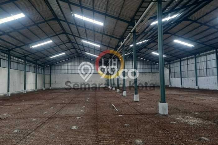 Disewakan Gudang komersial di Argomulyo luas bangunan 1500m2 Disewakan Gudang komersial di Argomulyo luas bangunan 1500m2