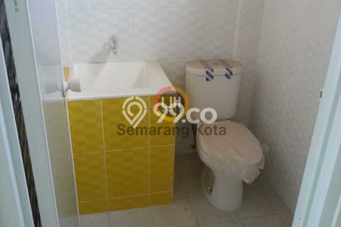 Ruko Disewakan di Area Ramai Gajah Mungkur, Semarang Ruko Disewakan di Area Ramai Gajah Mungkur, Semarang