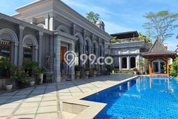 Rumah Mewah LB 800m2 Siap Pakai Desain Elegan di Sentul City, Bogor Rumah Mewah LB 800m2 Siap Pakai Desain Elegan di Sentul City, Bogor