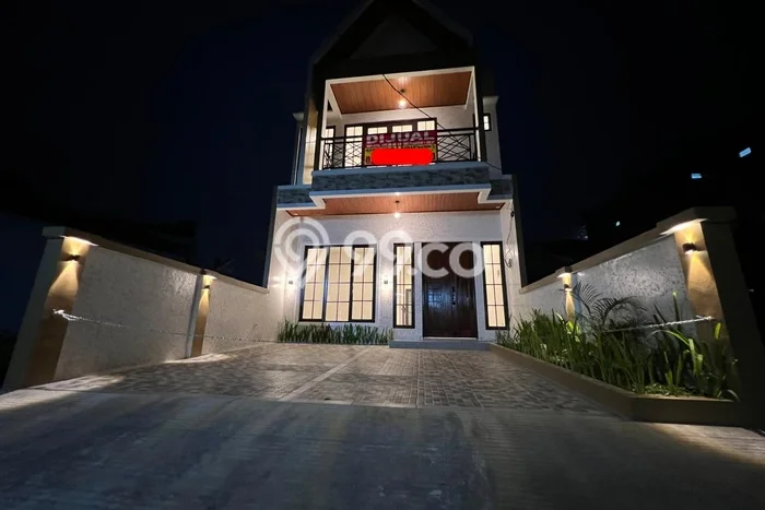 Rumah Luas Asri 4 KT Siap Huni di Sentul City Bogor Rumah Luas Asri 4 KT Siap Huni di Sentul City Bogor