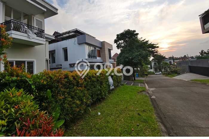 Jual Rumah Mewah Elegan Dengan View Eksklusif di Sentul City, Bogor Jual Rumah Mewah Elegan Dengan View Eksklusif di Sentul City, Bogor