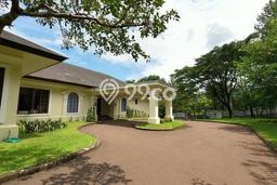 Sewa Rumah Strategis LT 11000m2 / LB 2000m2 di Sentul City, Bogor Sewa Rumah Strategis LT 11000m2 / LB 2000m2 di Sentul City, Bogor