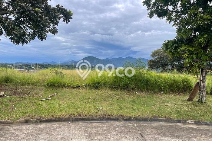 Lahan Dijual Lokasi Strategis di Bogor dengan Luas 1561m2 Lahan Dijual Lokasi Strategis di Bogor dengan Luas 1561m2