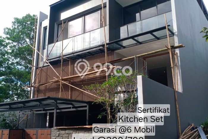 For Sale! Luxury House LT 300m2 Desain Elegan di Sentul City For Sale! Luxury House LT 300m2 Desain Elegan di Sentul City