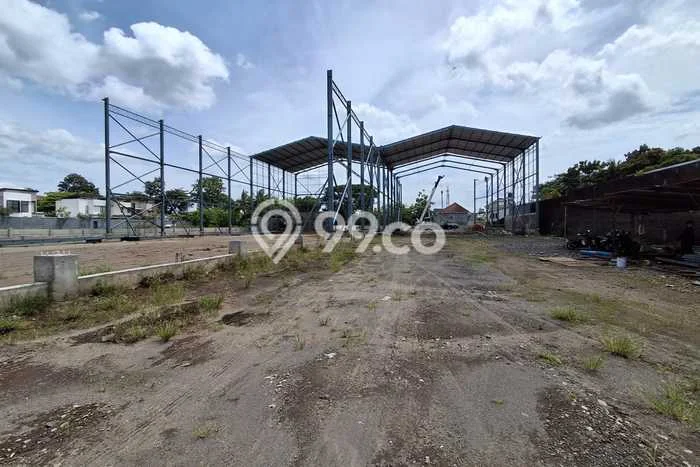 Gudang disewakan lokasi strategis Sleman Sleman 4500m2 Gudang disewakan lokasi strategis Sleman Sleman 4500m2
