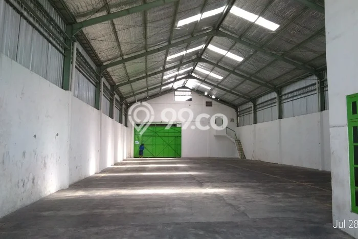 Unit Gudang Paling Strategis di Banguntapan Bantul dengan LB 1250m2 Unit Gudang Paling Strategis di Banguntapan Bantul dengan LB 1250m2