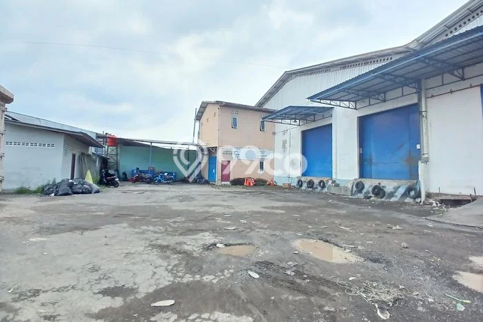 Gudang disewakan lokasi strategis Sewon Bantul 1000m2 Gudang disewakan lokasi strategis Sewon Bantul 1000m2