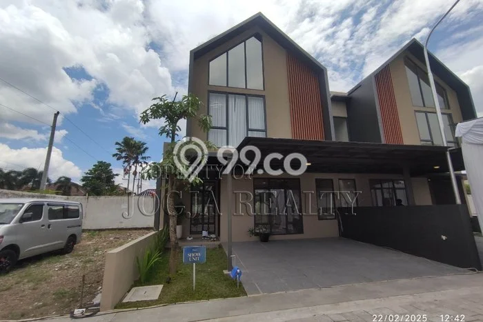 For Sale Rumah 3 Kamar Lokasi Strategis Bagus dan Strategis di Ngaglik For Sale Rumah 3 Kamar Lokasi Strategis Bagus dan Strategis di Ngaglik