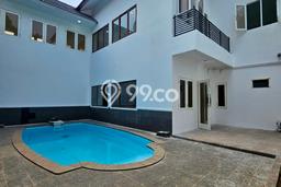 Ready to Use! Luxury House LT 467m2 Desain Modern di Kemang Ready to Use! Luxury House LT 467m2 Desain Modern di Kemang