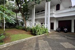 Hunian Elit LB 700m2 Siap Pakai Desain Elegan di Pondok Indah, Jakarta Selatan Hunian Elit LB 700m2 Siap Pakai Desain Elegan di Pondok Indah, Jakarta Selatan